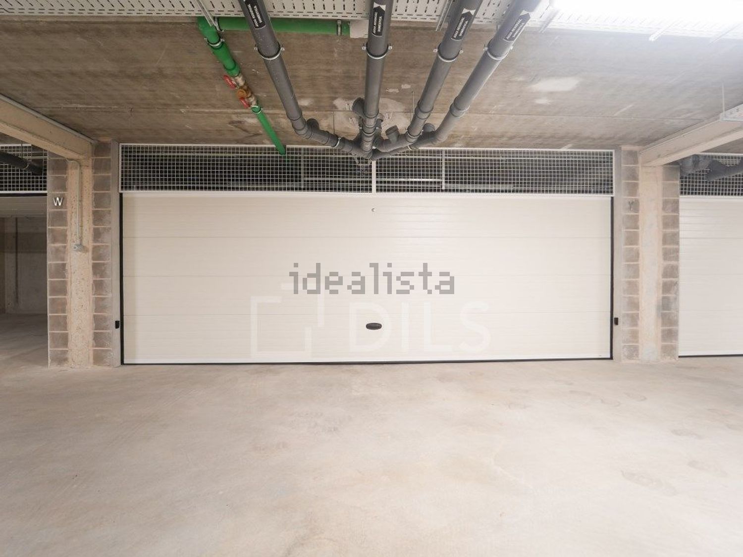 出租公寓 t2在Avenida da Beira-Mar, 3321 - 停车位