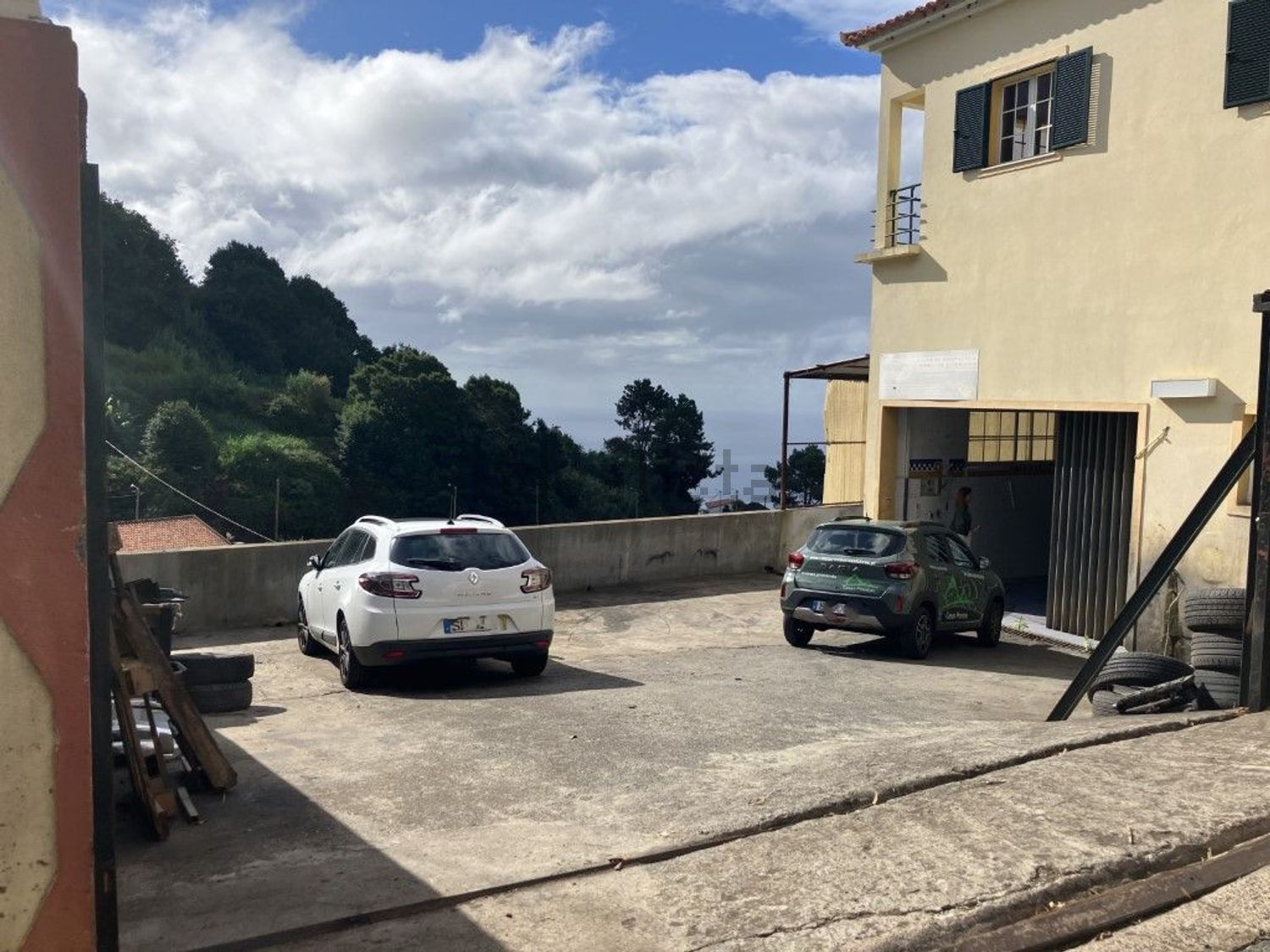 小楼房或独栋别墅出售在Estrada do Livramento - Levada do Poiso - 外立面