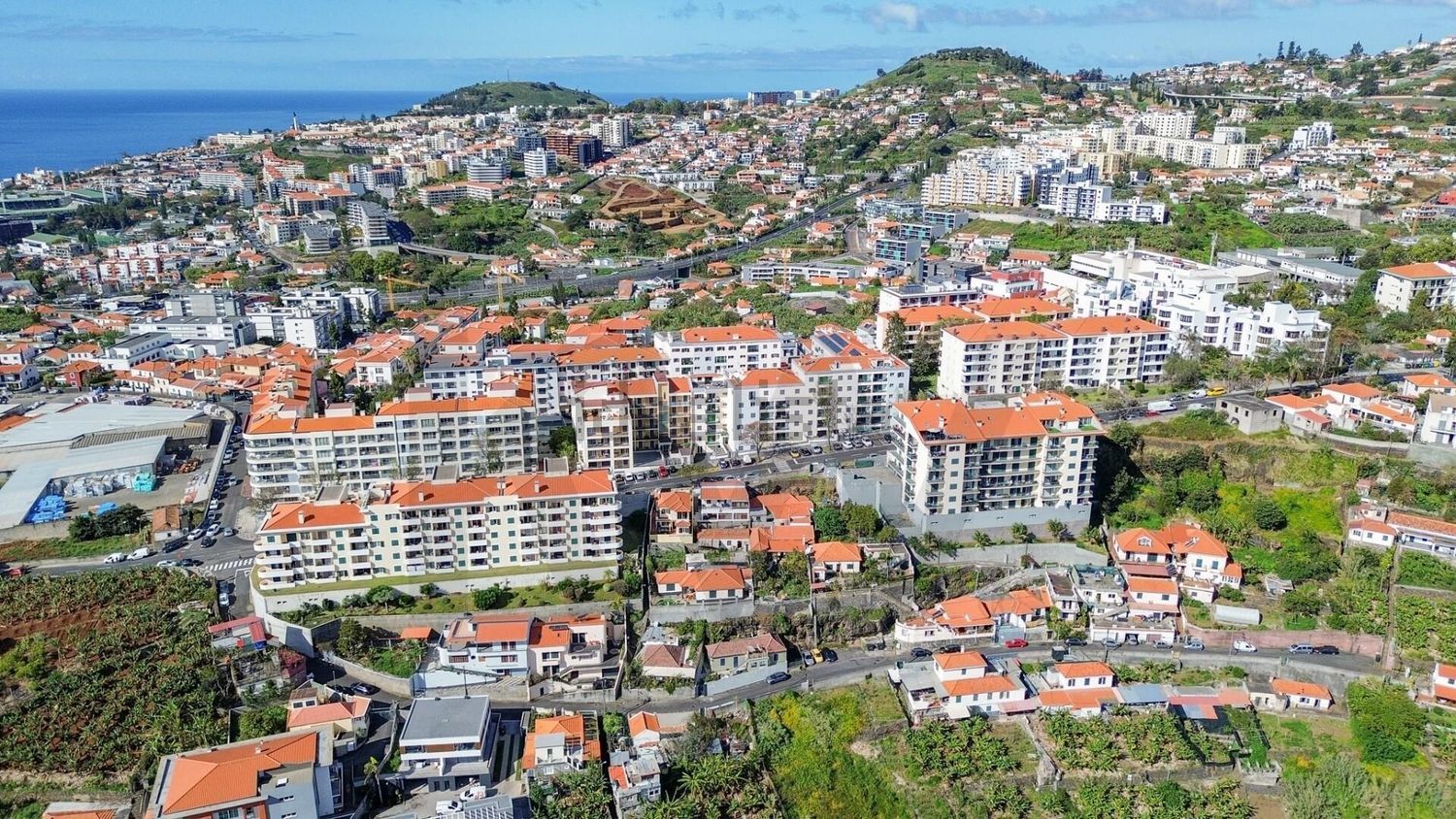 小楼房或独栋别墅出售在Avenida da Madalena s/n - 视线