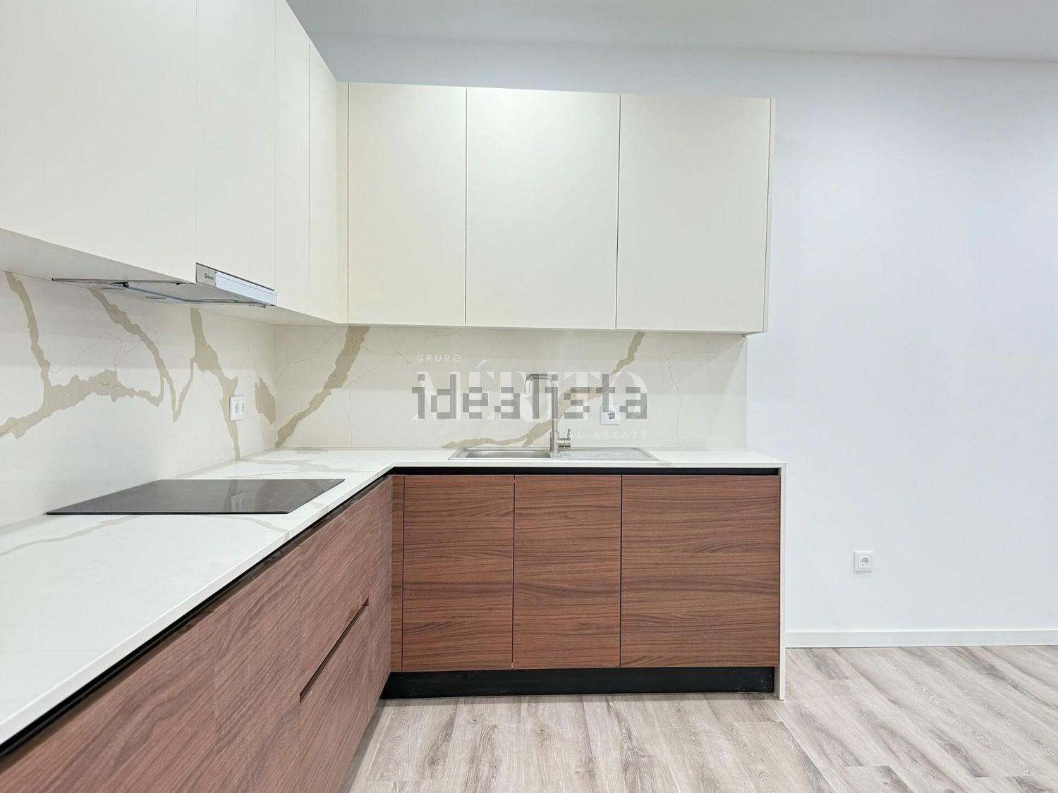 公寓 t2出售在Ribeirão - 厨房