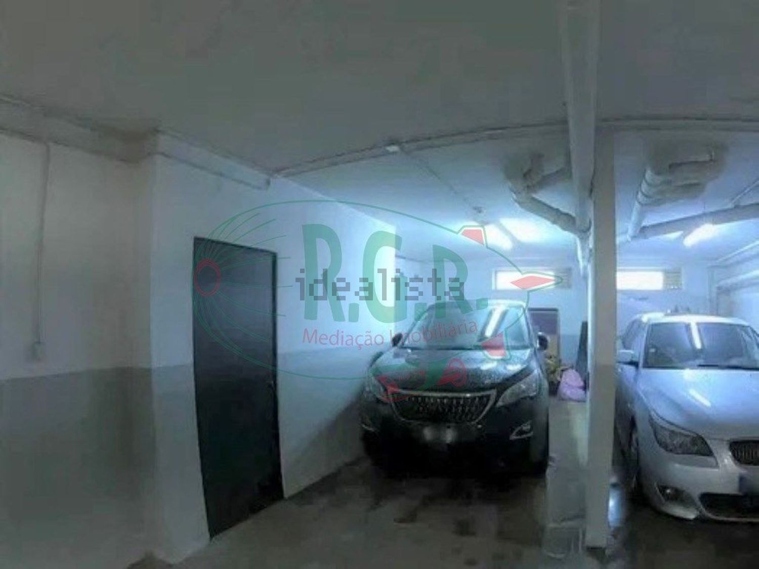 出租公寓 t2在 Centro de Fânzeres - 停车位