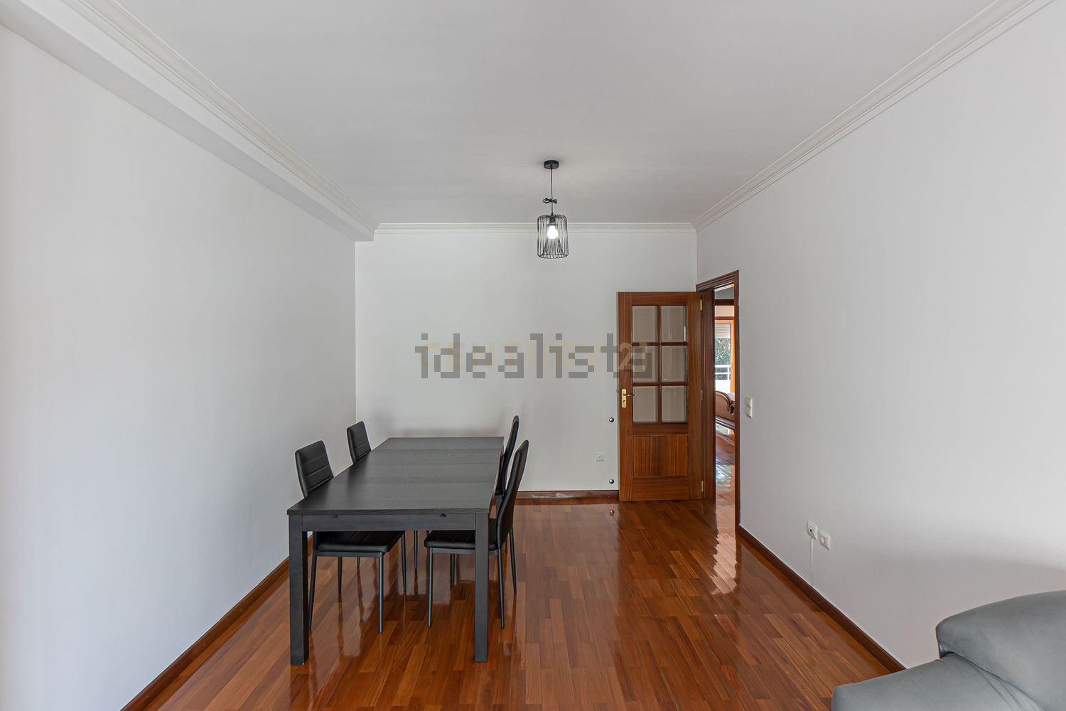 出租公寓 t2在Avenida Dom João I, 689 - 客厅