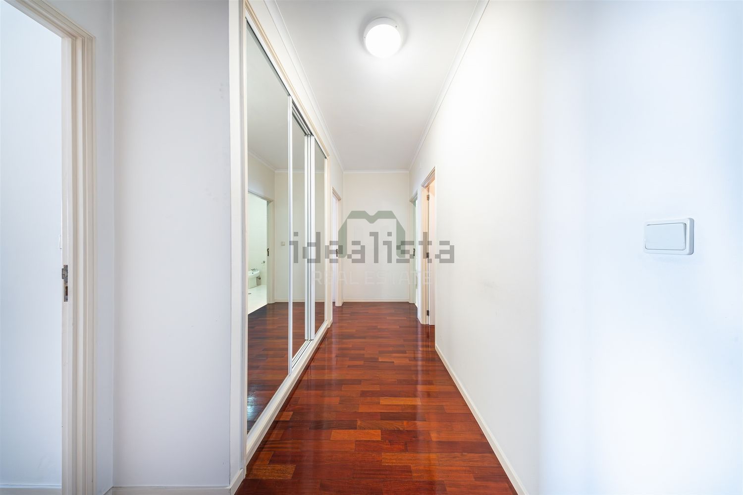 公寓 t3出售在Rua Arquitecto Borges Vinagre, 282 - 过道