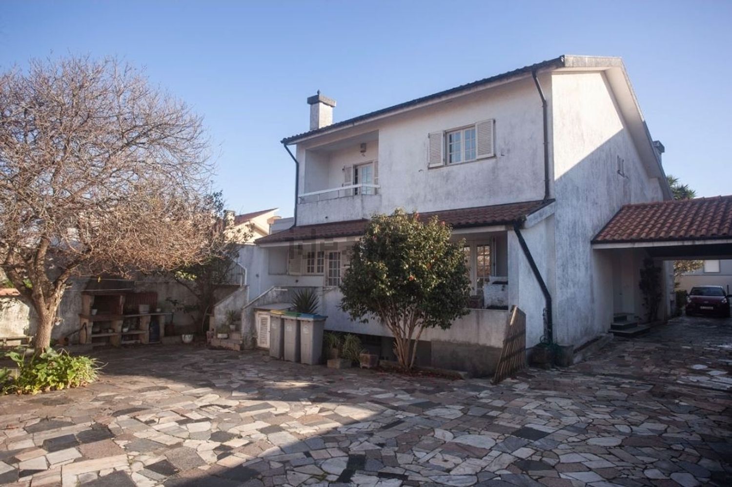 小楼房或独栋别墅出售在Rua de Salgueiros, 485 - 外立面