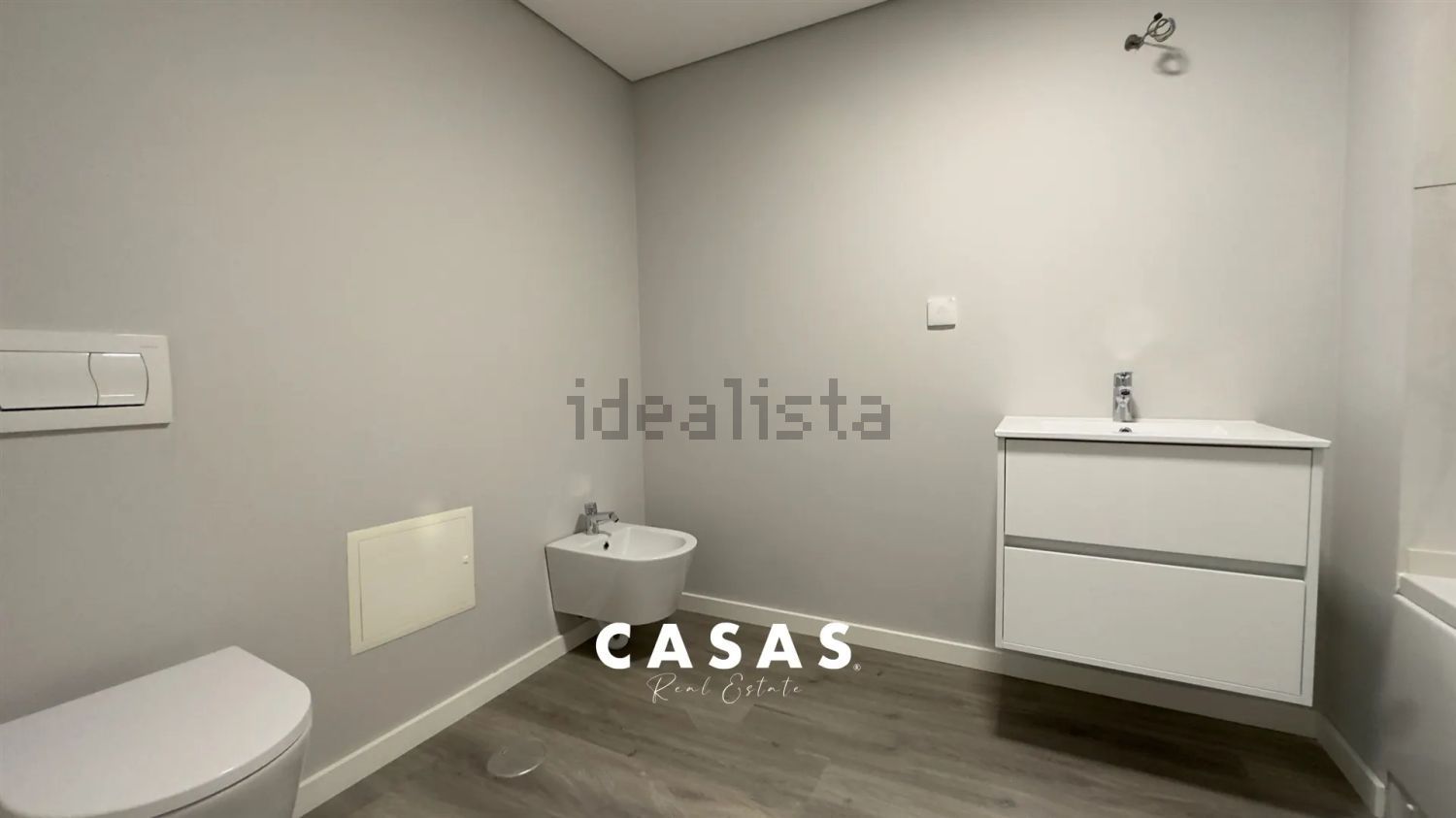 公寓 t2出售在Rua do Carmo s/n - 卫生间