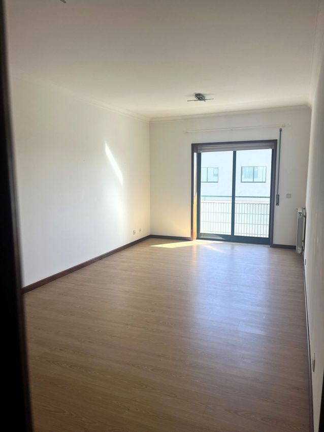 出租公寓 t3在Rua Escola de Vila Chã