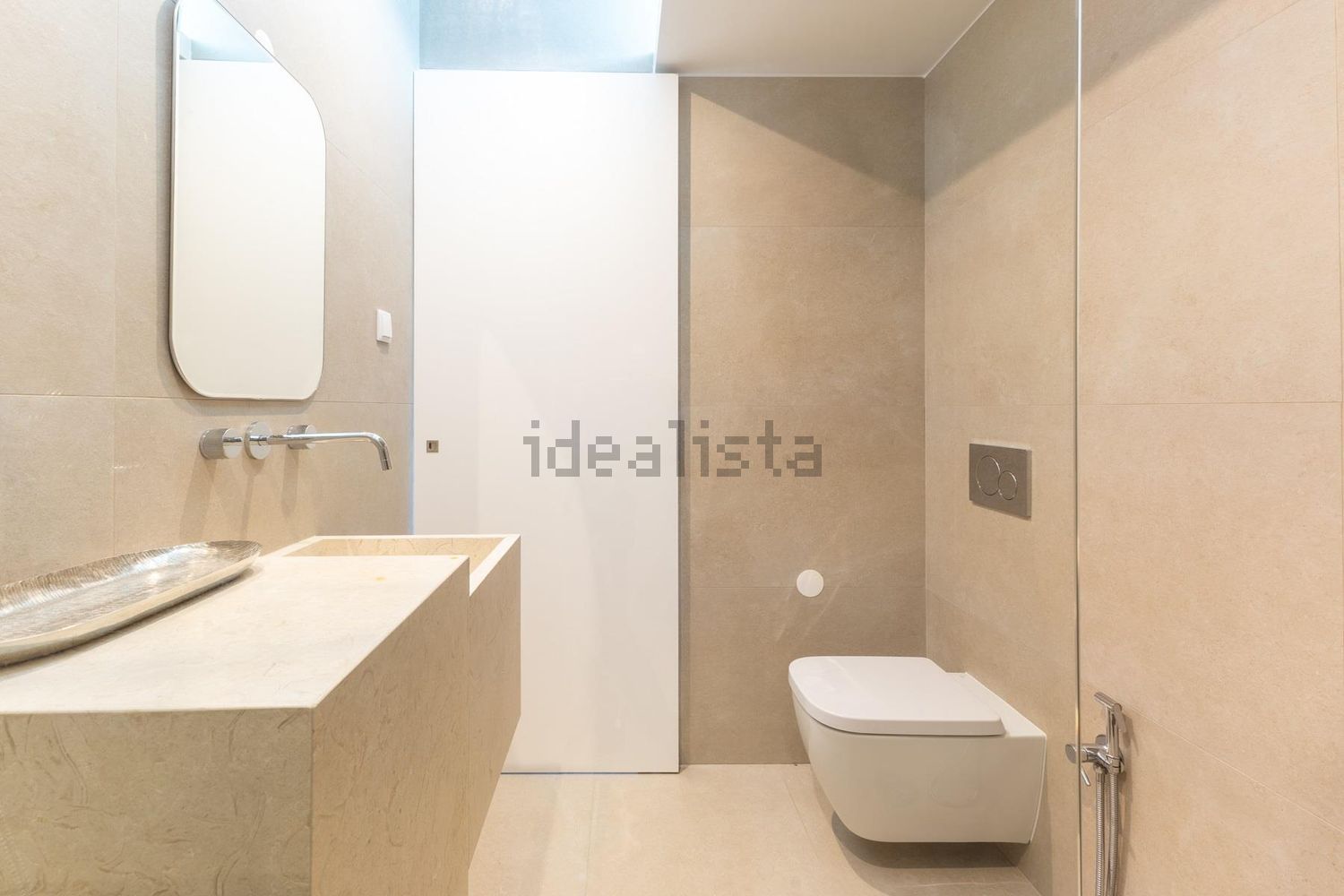 小楼房或独栋别墅出售在Rua Baixa do Monte Verde, 21 - 卫生间
