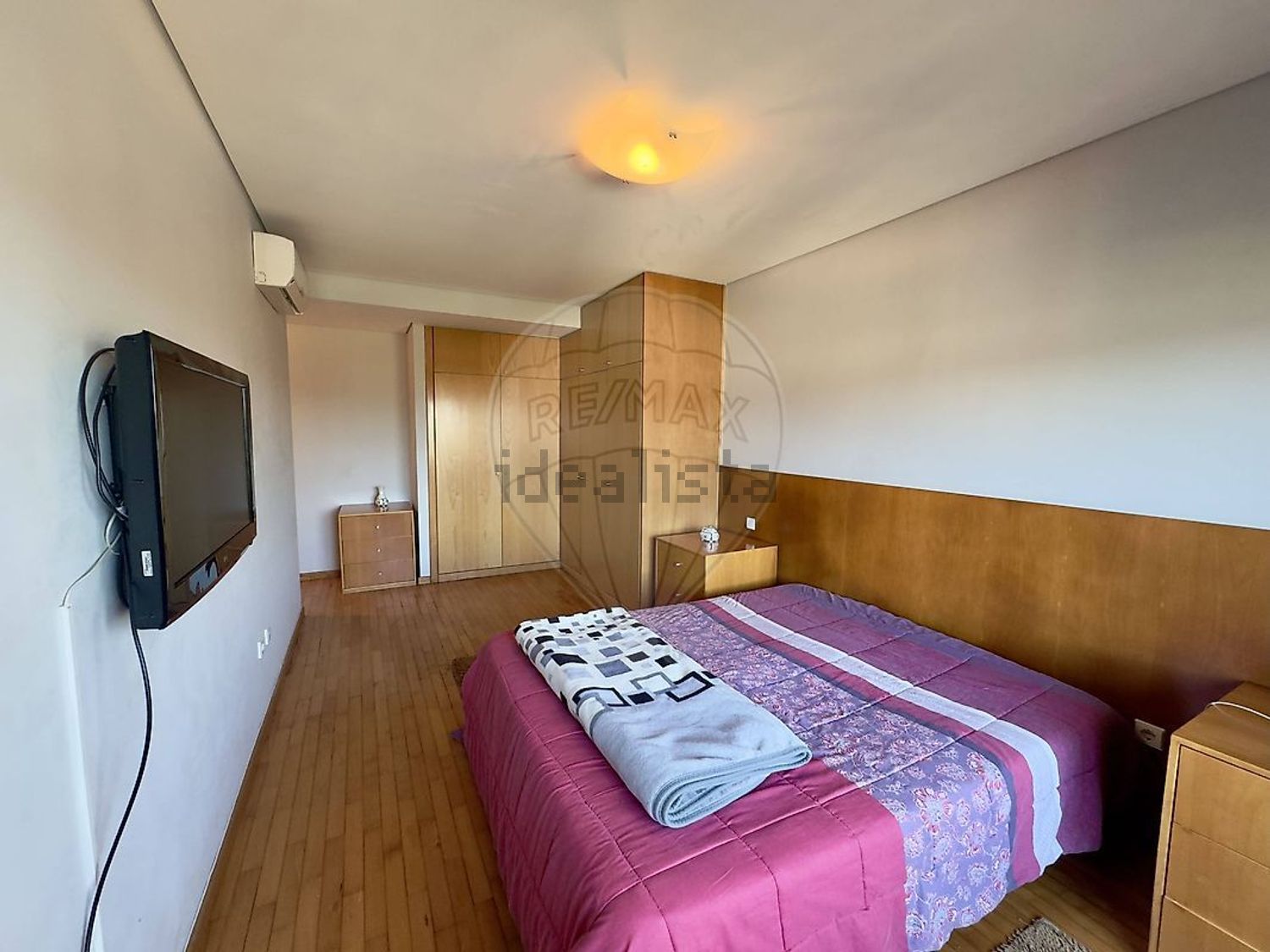 出租公寓 t2在Avenida de Santa Ana - 卧室