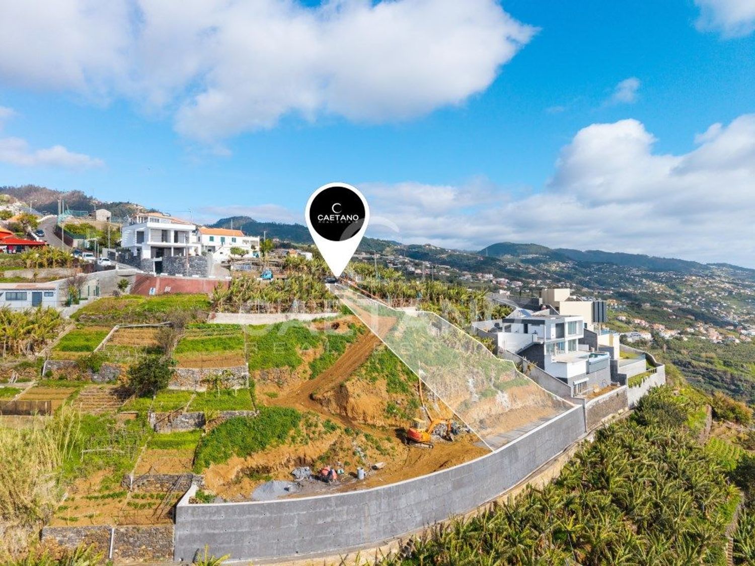 小楼房或独栋别墅出售在Caminho do Pico da Amendoeira - 视线