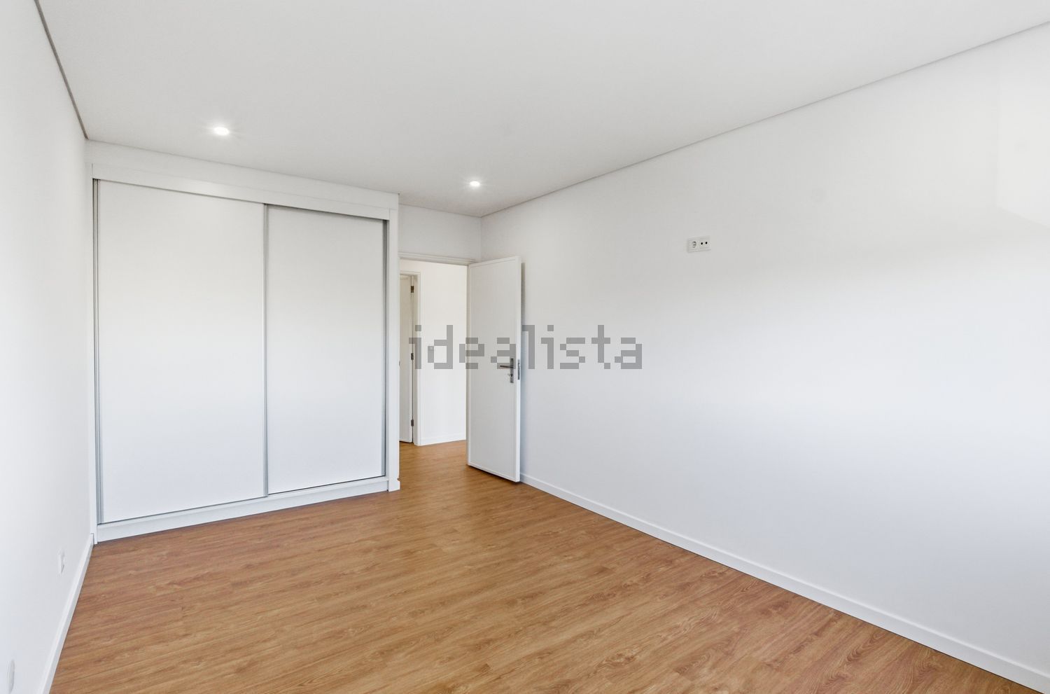 公寓 t3出售在Avenida Maria Brito, 3397 - 居住