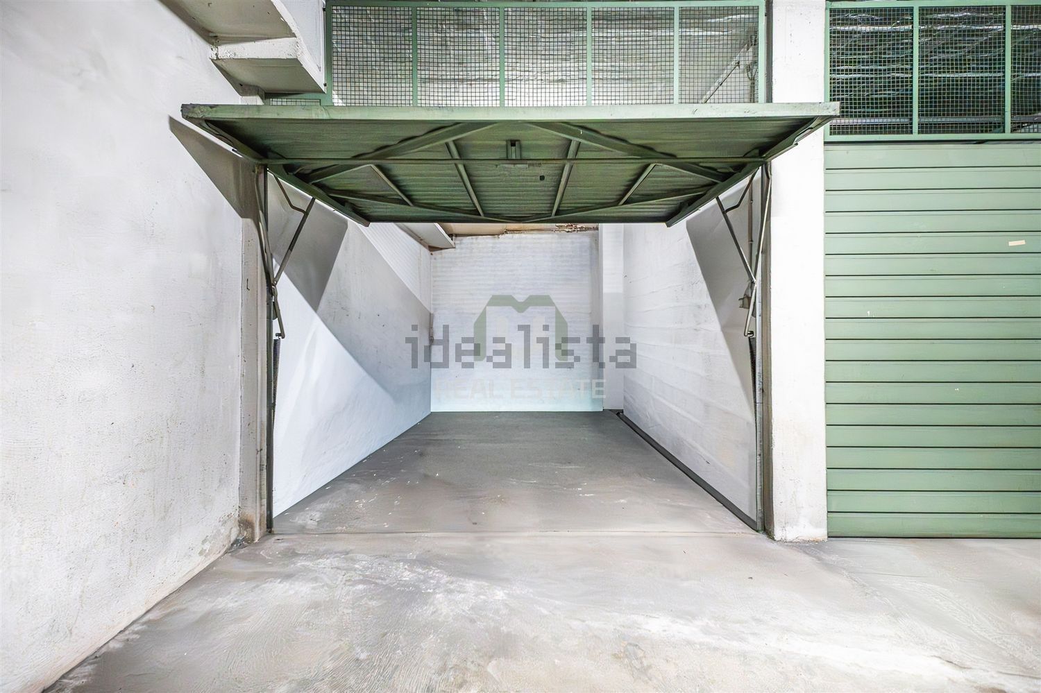公寓 t3出售在Rua Arquitecto Borges Vinagre, 282 - 停车位