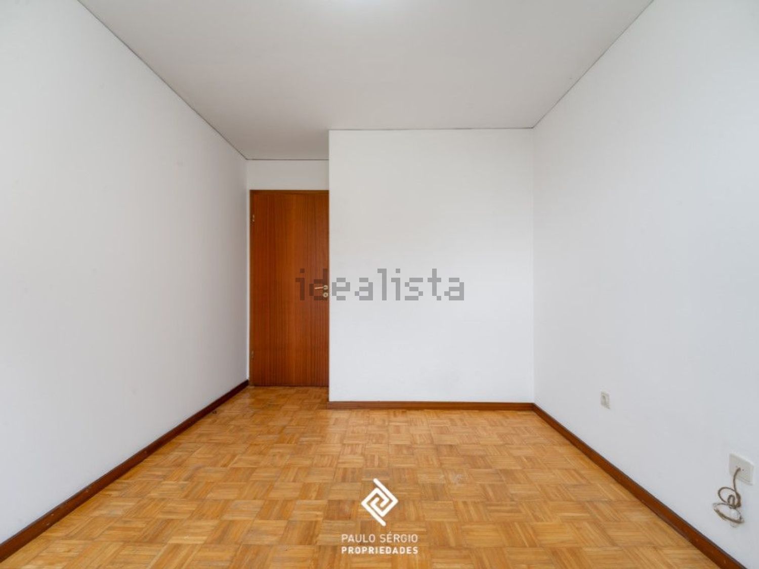 公寓 t3出售在Rua Estádio do Futebol Clube de Avintes, 87 - 卧室