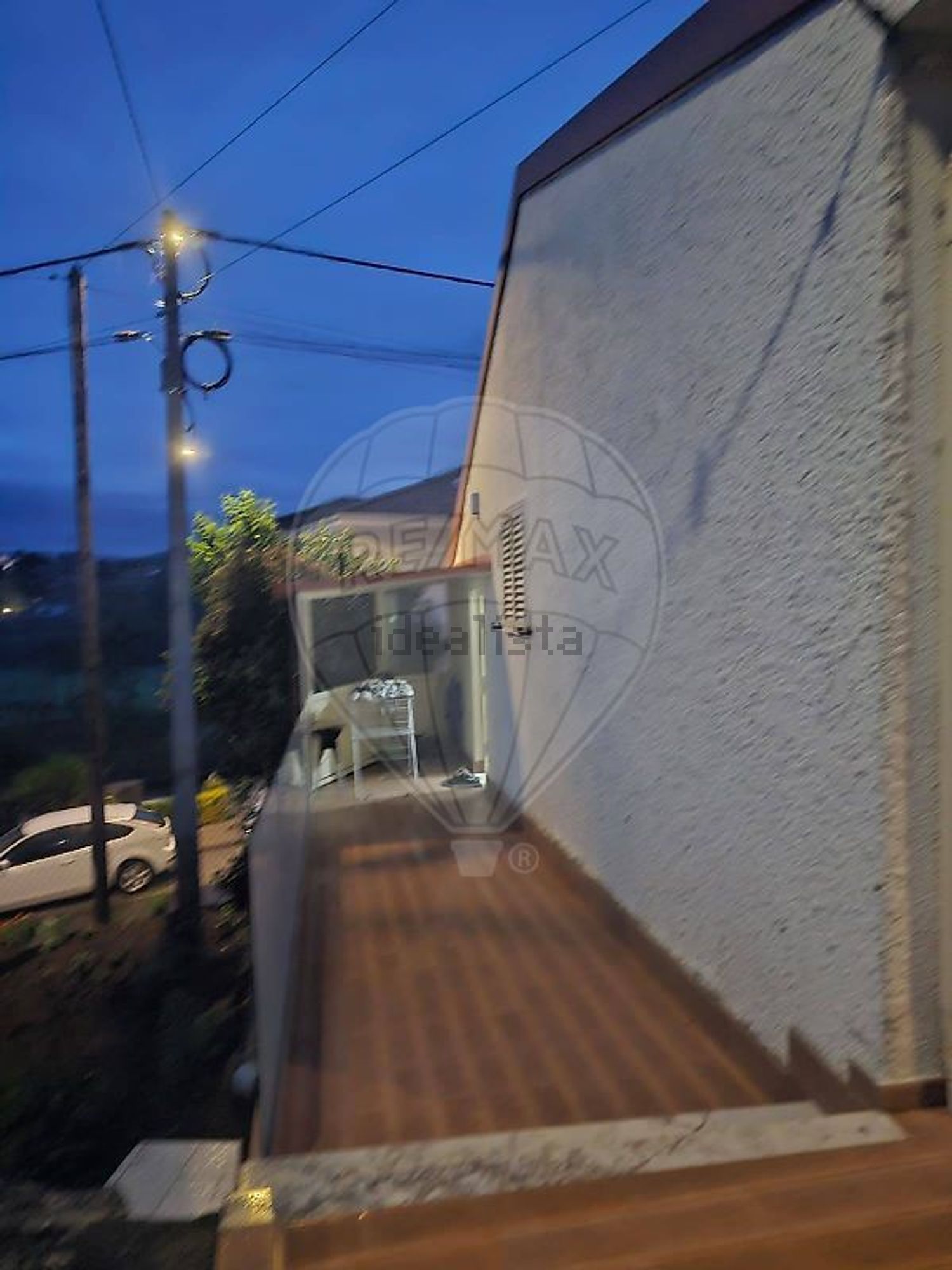 小楼房或独栋别墅出售在Rua de Ribarrio - 阳台