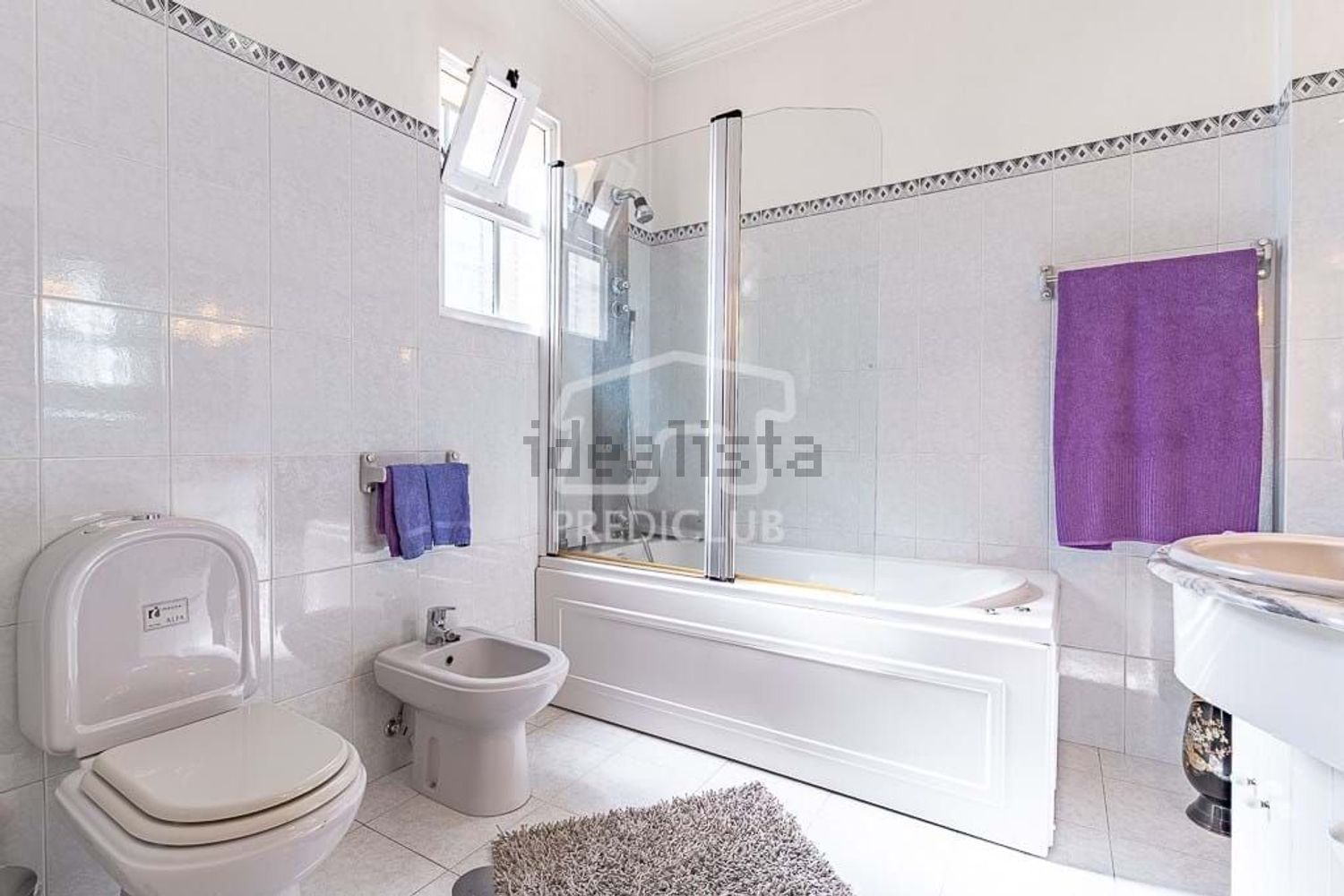 小楼房或别墅出售在Monte - 卫生间