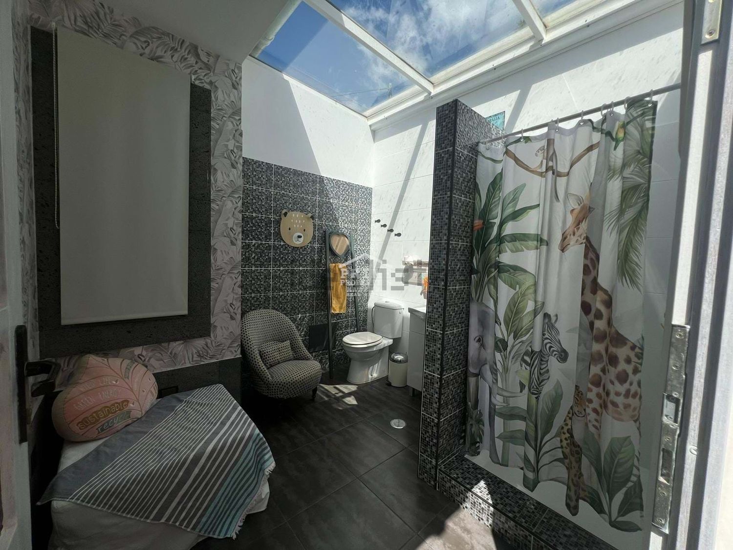 小楼房或独栋别墅出售在Beco dos Ausentes - 卫生间