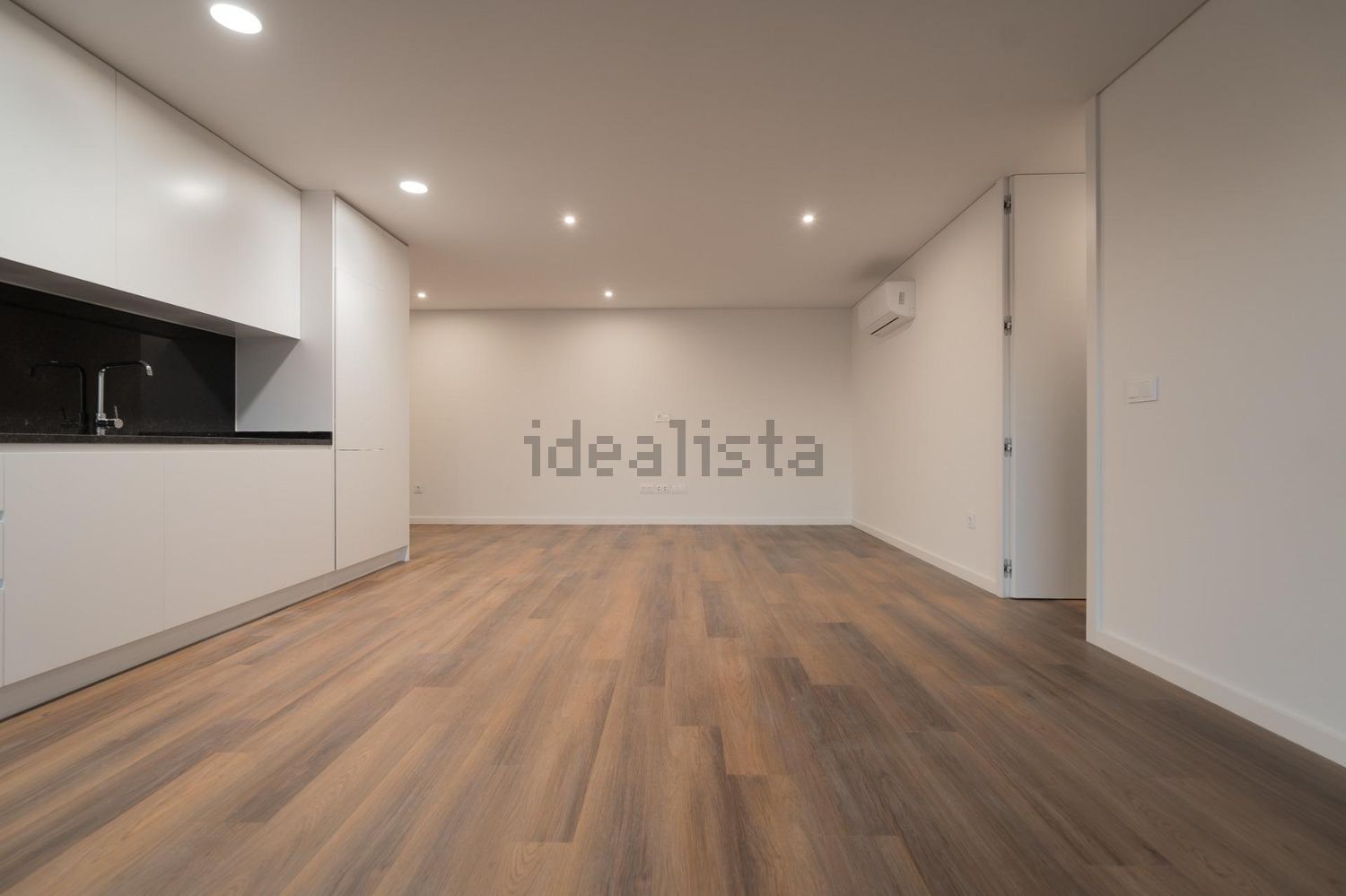 公寓 t2出售在Rua Bernardino da Silva s/n - 居住