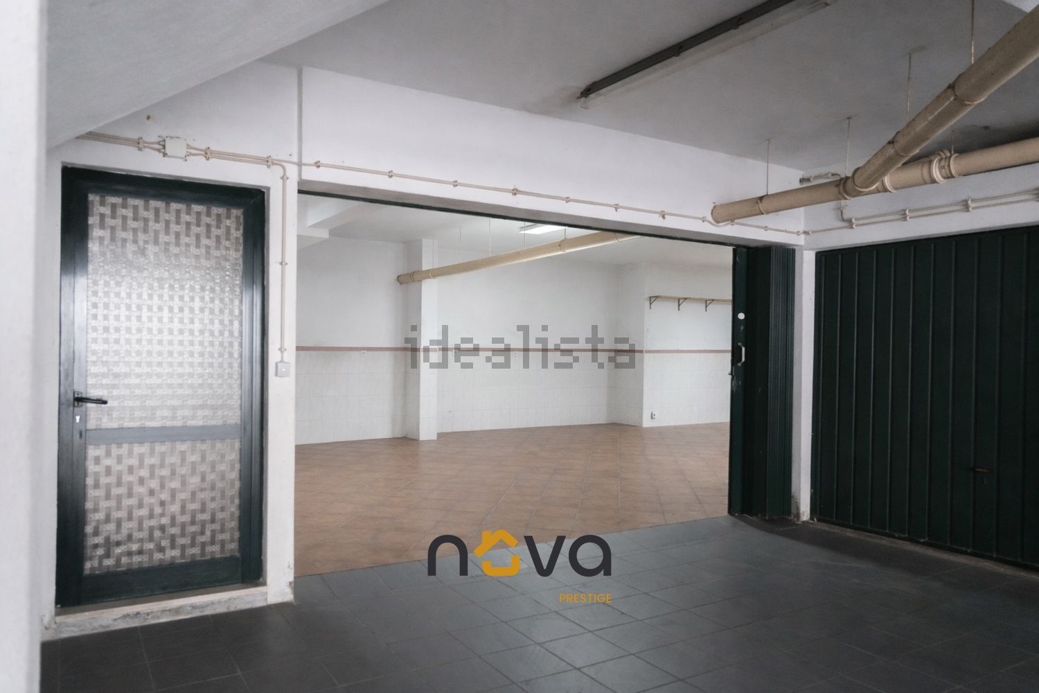 公寓 t3出售在Rua do Pindelo Travessa n 1, 100 - 停车位