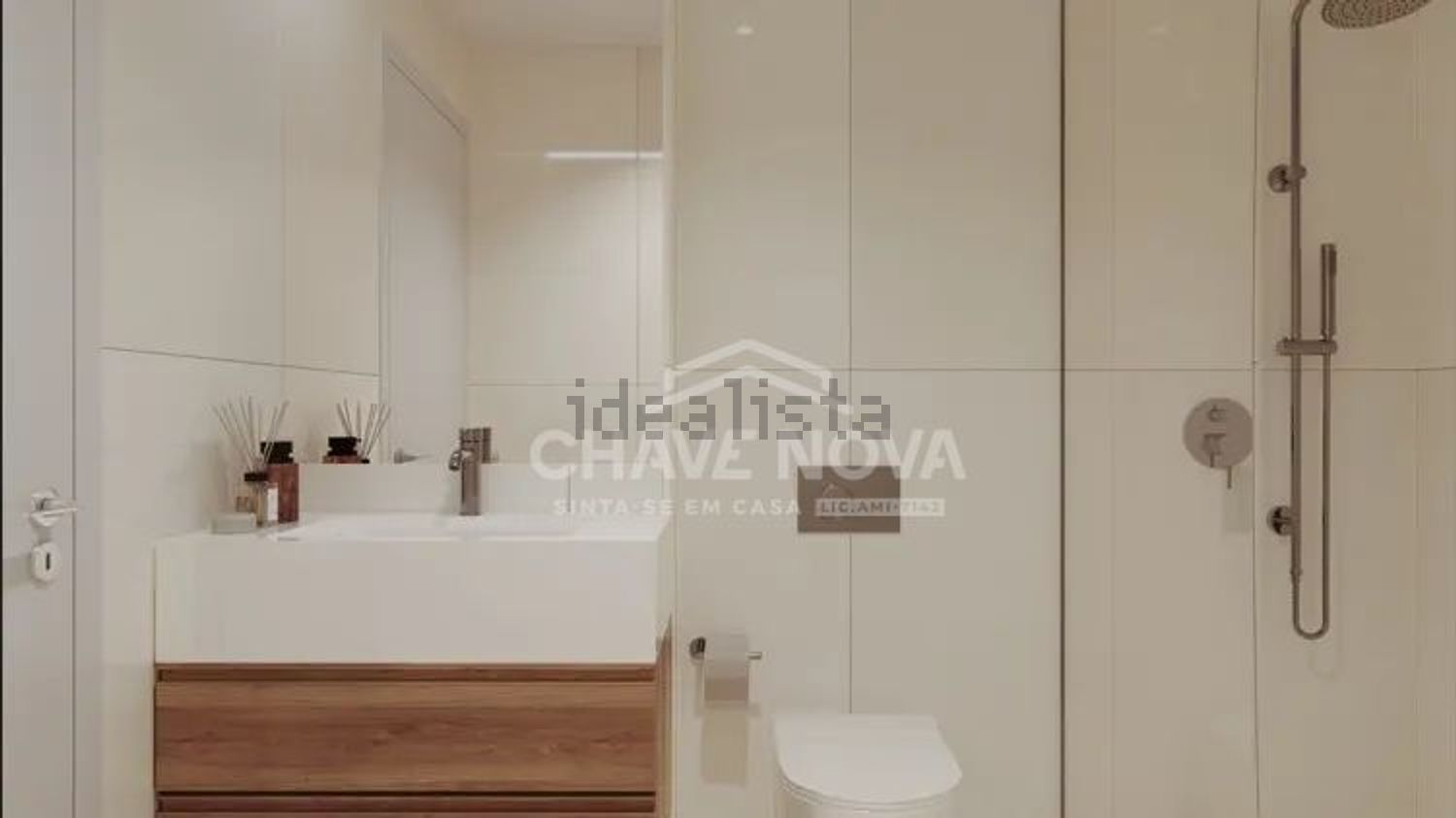 公寓 t2出售在Rua Vilares s/n - 卫生间