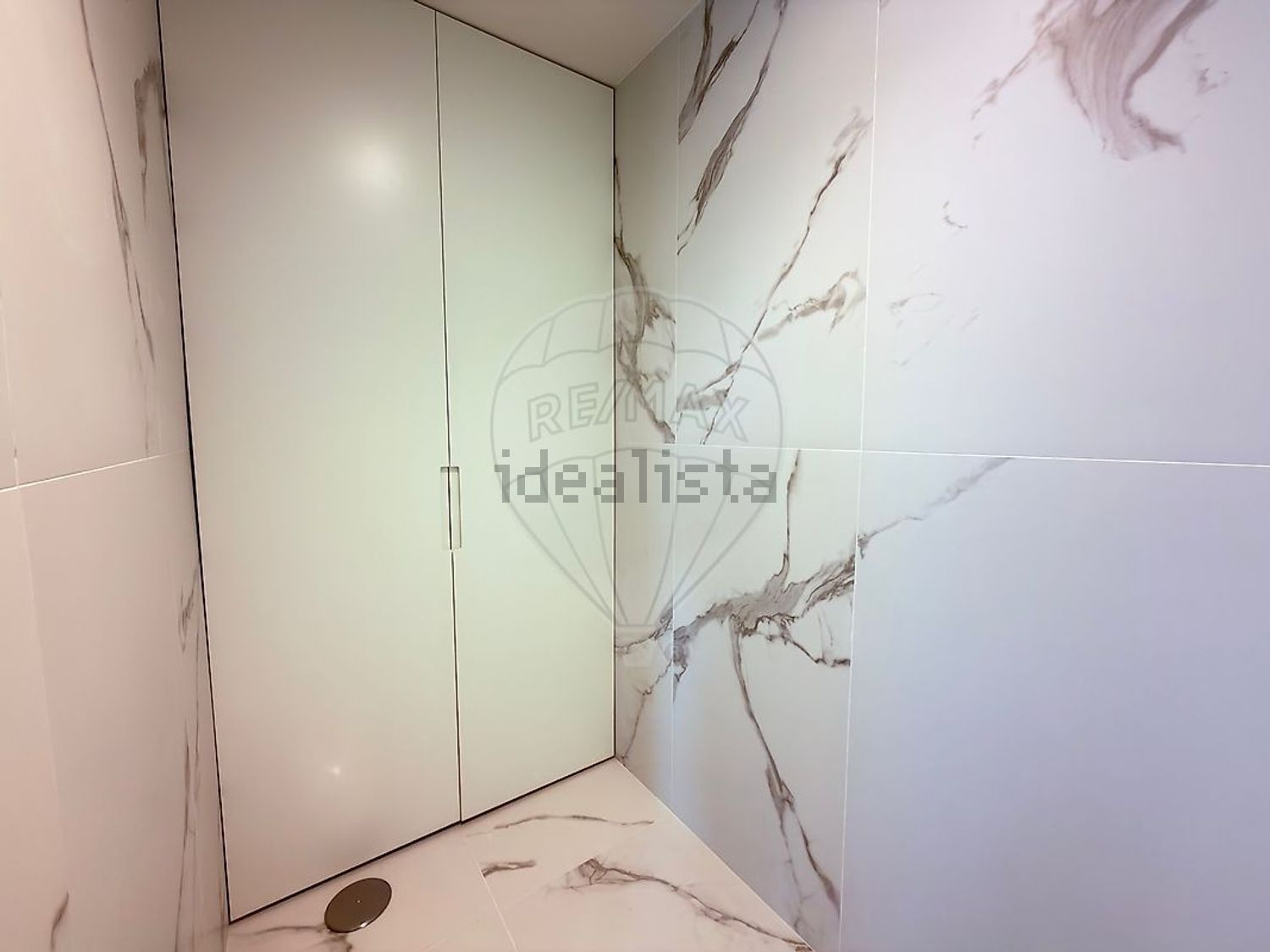 公寓 t3出售在Avenida Doutor Leonardo Coimbra, 99 - 照片