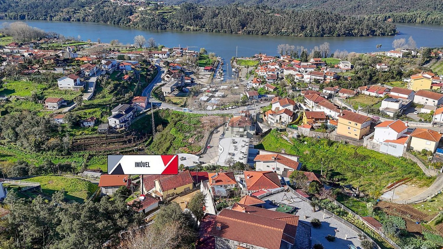小楼房或独栋别墅出售在Rua Belo Horizonte - 视线