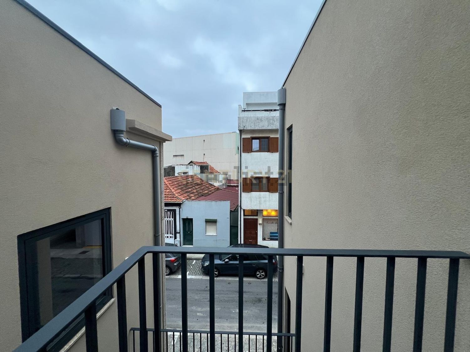 公寓 t1出售在Rua França Júnior, 712 - 阳台