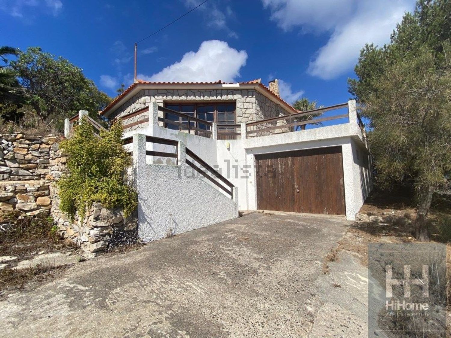 小楼房或独栋别墅出售在Porto Santo - 外立面