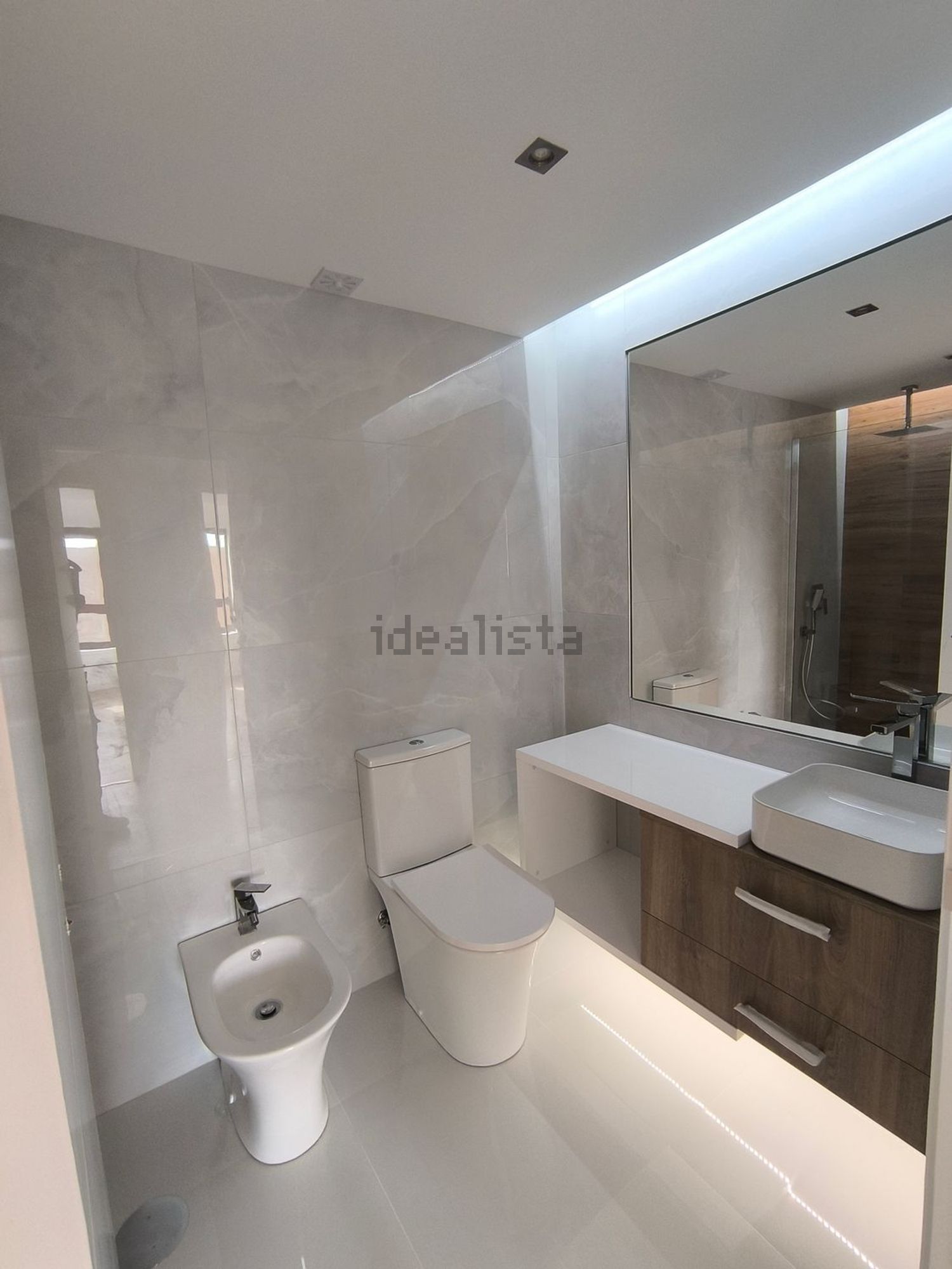 公寓 t3出售在Rua Adelino de Oliveira, 139 - 卫生间