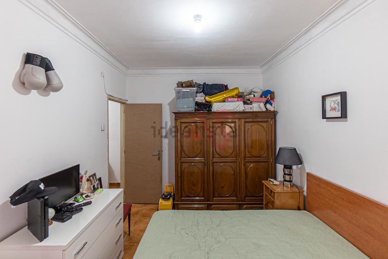 公寓 t2出售在Rua Alfageme de Santarém, 22 - 卧室