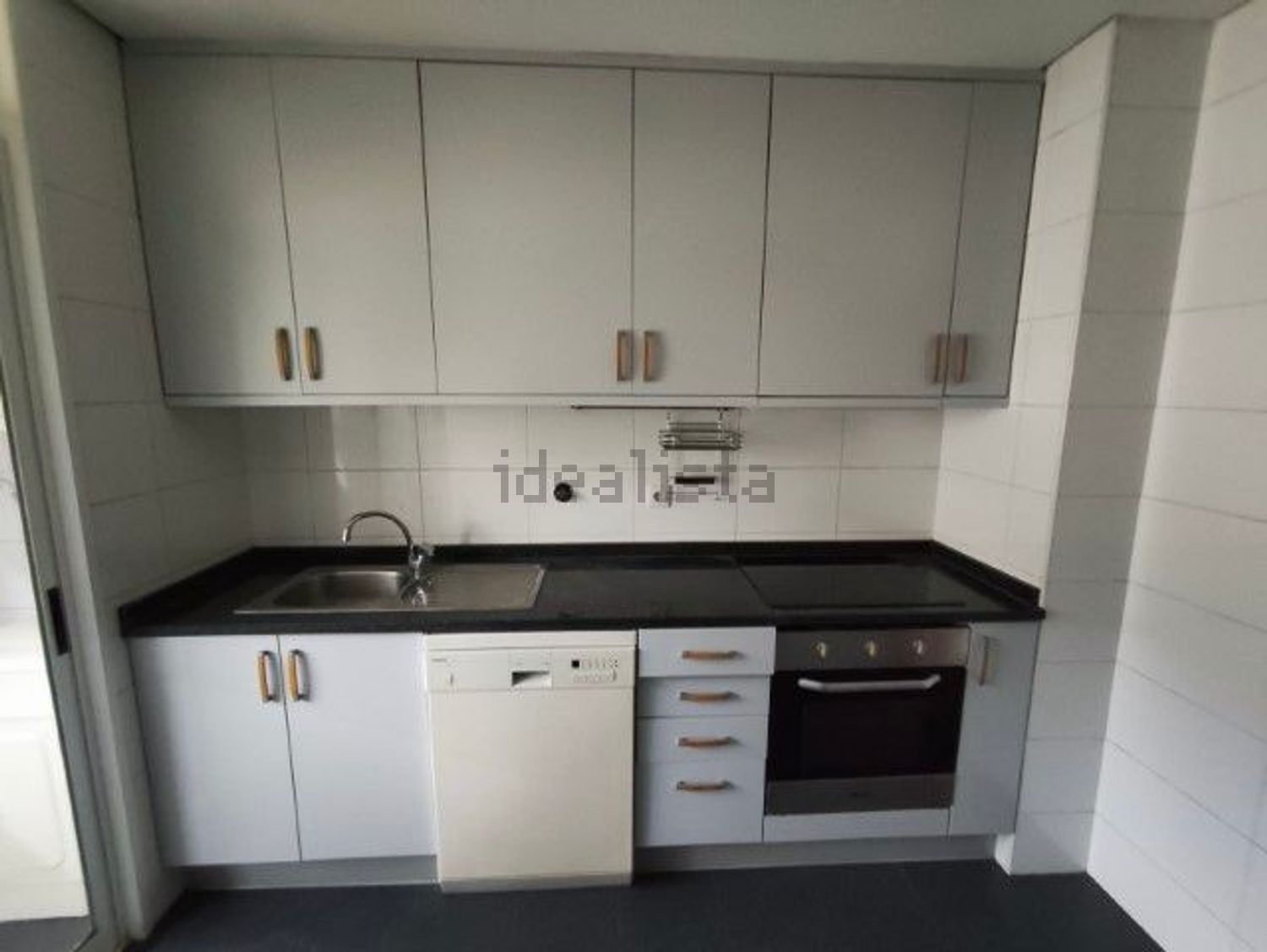 出租公寓 t2在Rua Senhora do Porto, 403 - 厨房