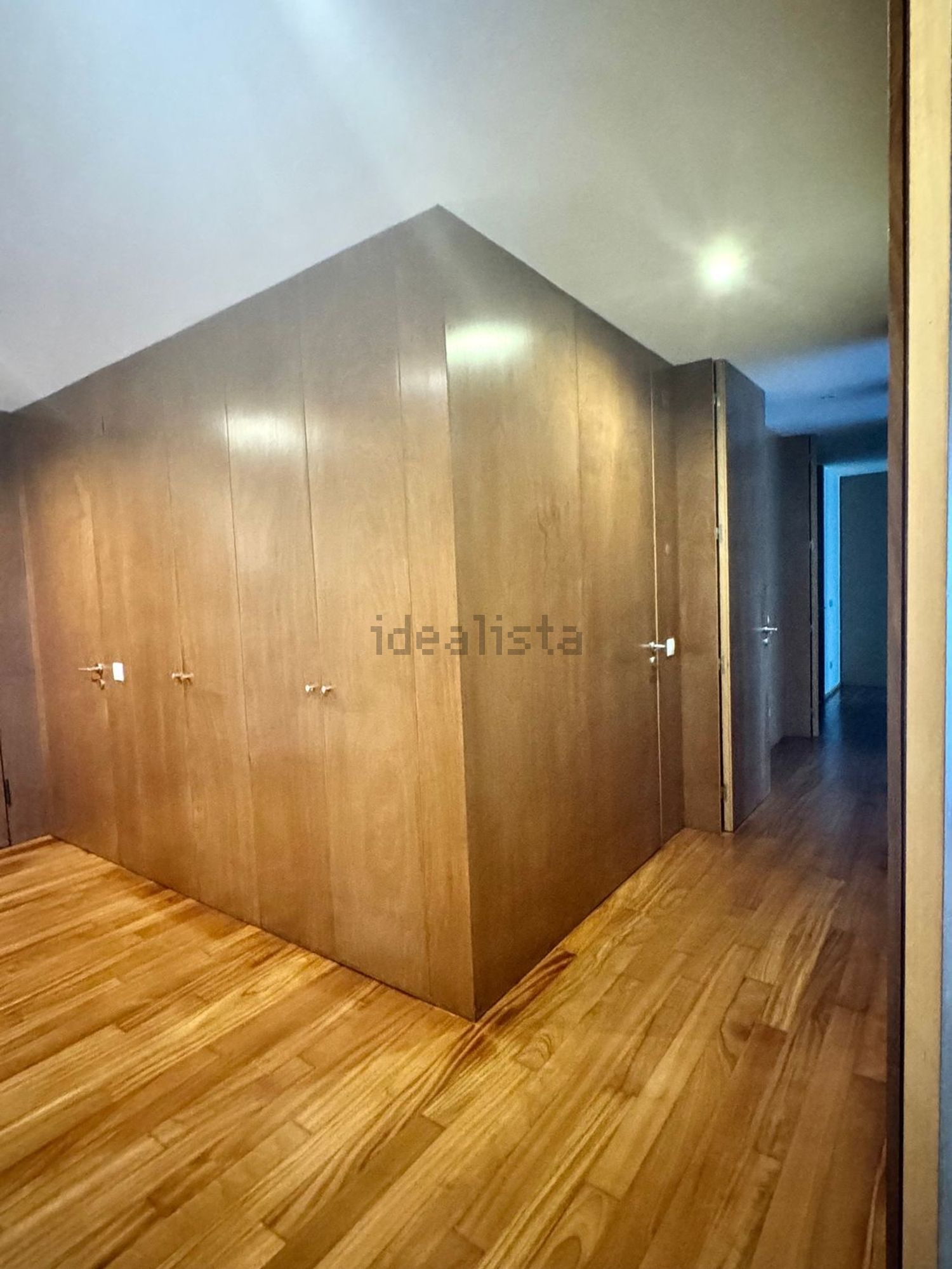 公寓 t3出售在Avenida Alcaides de Faria, 305 - 前厅