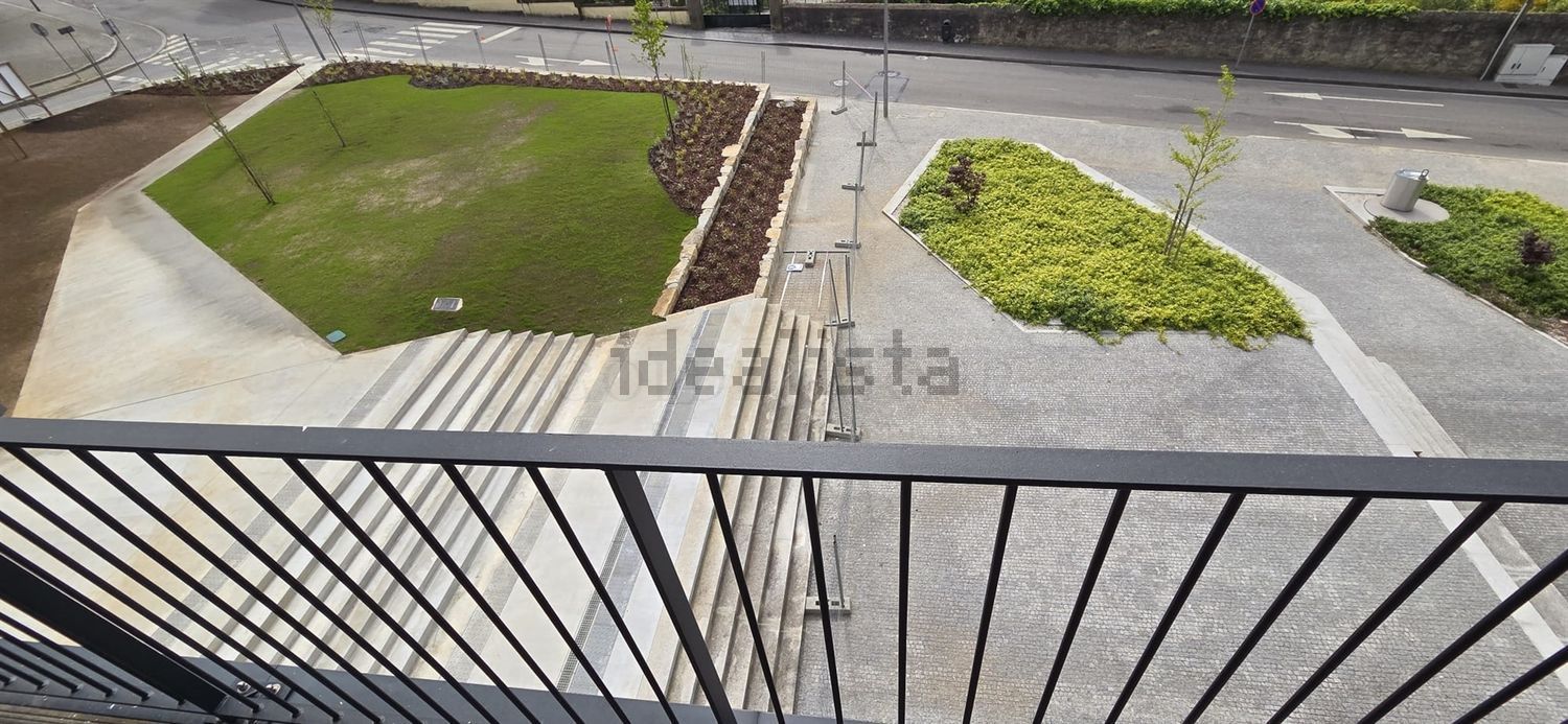 出租公寓 t3在Rua do General Torres, 1005 - 露台