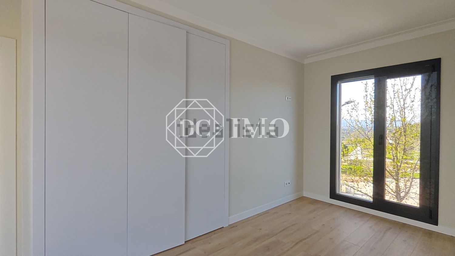 公寓 t2出售在Currelos - 视线