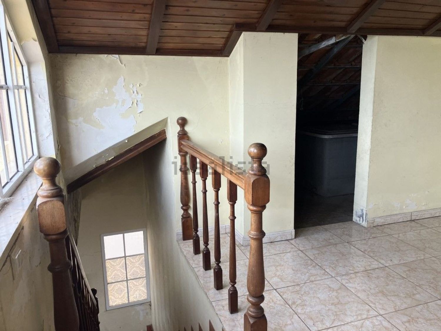 小楼房或独栋别墅出售在Estrada do Livramento - Levada do Poiso - 详情