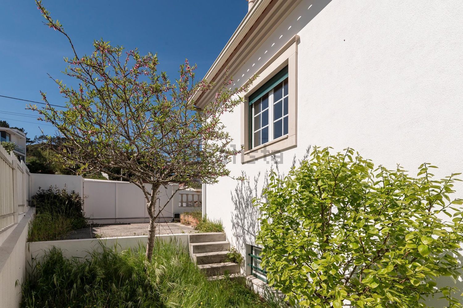 双拼别墅出售在Rua do Casal - 外立面