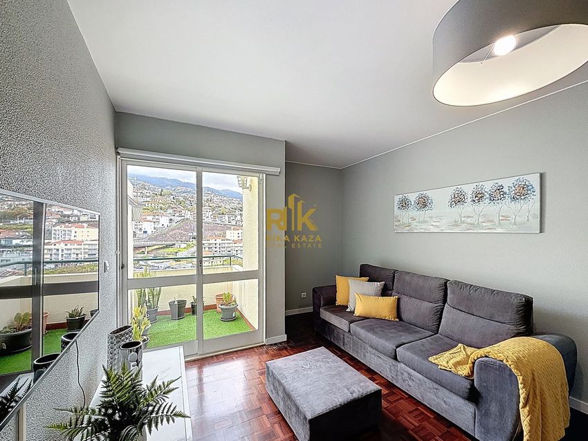 公寓 t4出售在Avenida da Madalena , Conjunto Habitacional Madalena , Bloco F2 s/n