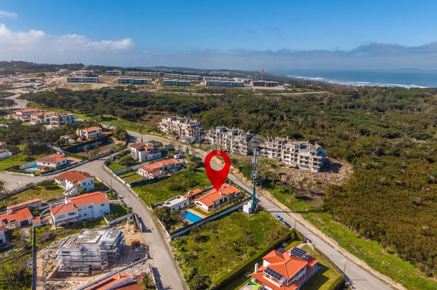小楼房或独栋别墅出售在Bairro 15 - 视线