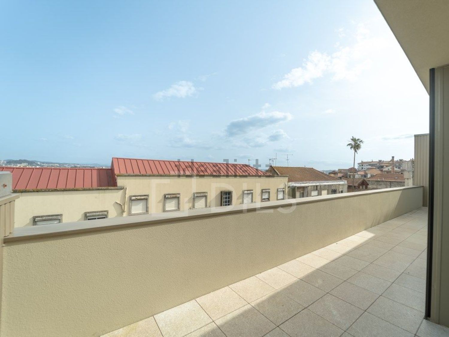 公寓 t2出售在Rua do Padre António Vieira, 149 - 阳台