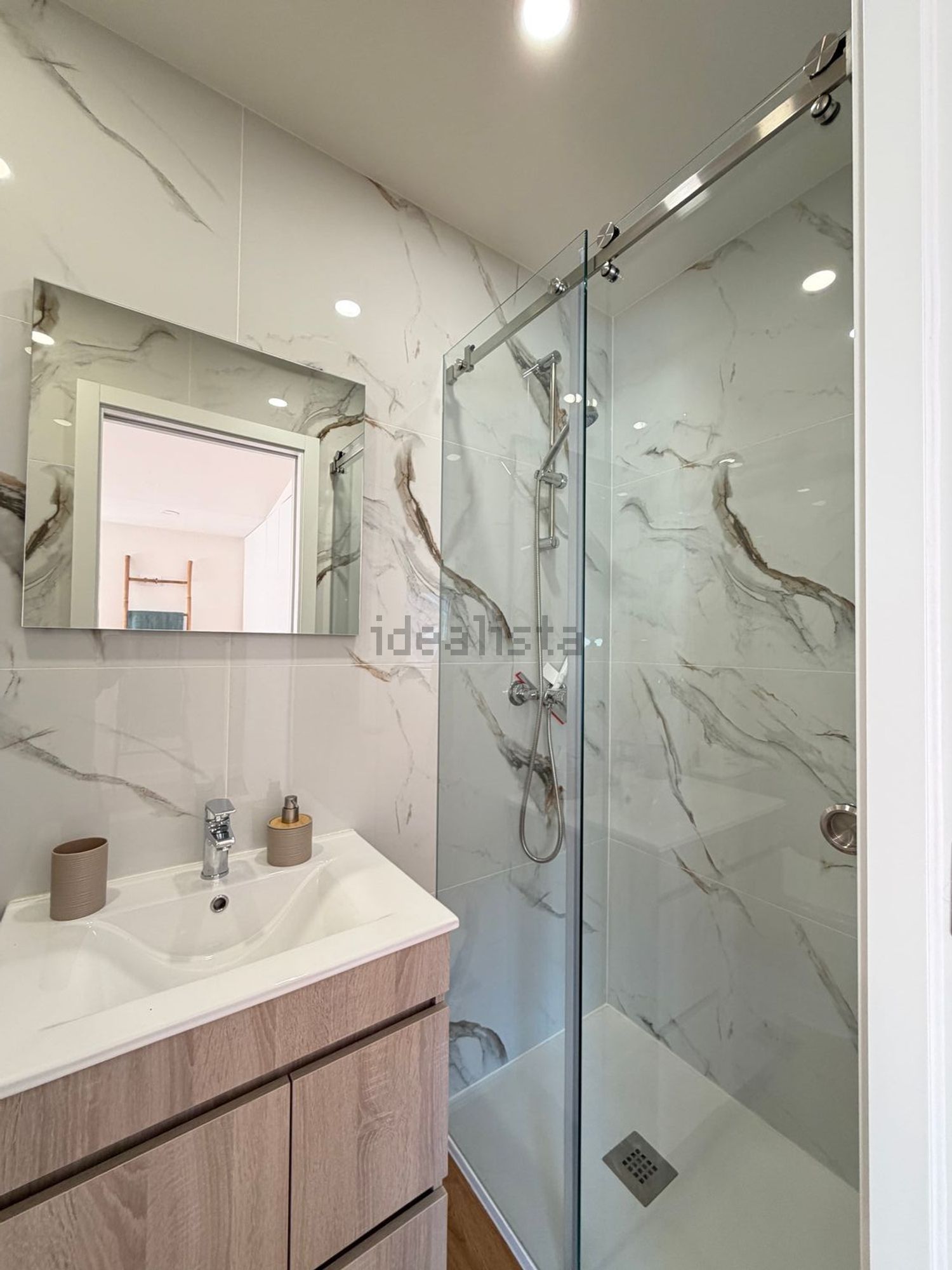 出租联排别墅在Rua do Heroísmo, 368 - 卫生间