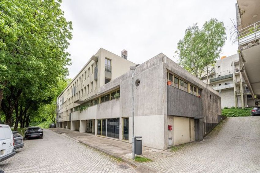 公寓 t2出售在Travessa Oneca Mendes s/n
