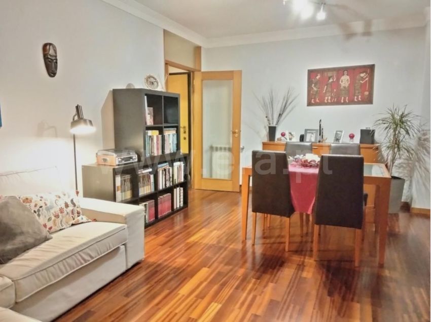 公寓 t2出售在Rua Adelino Amaro da Costa s/n