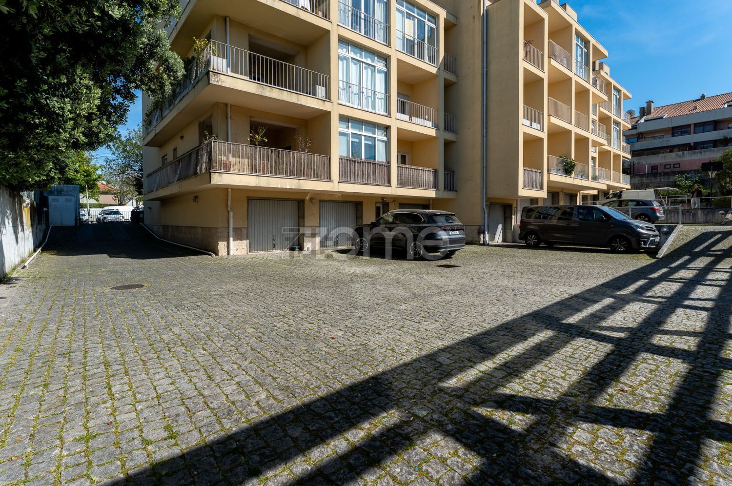 公寓 t4出售在Rua Dom Domingos Pinho Brandão, 32 - 共同区域