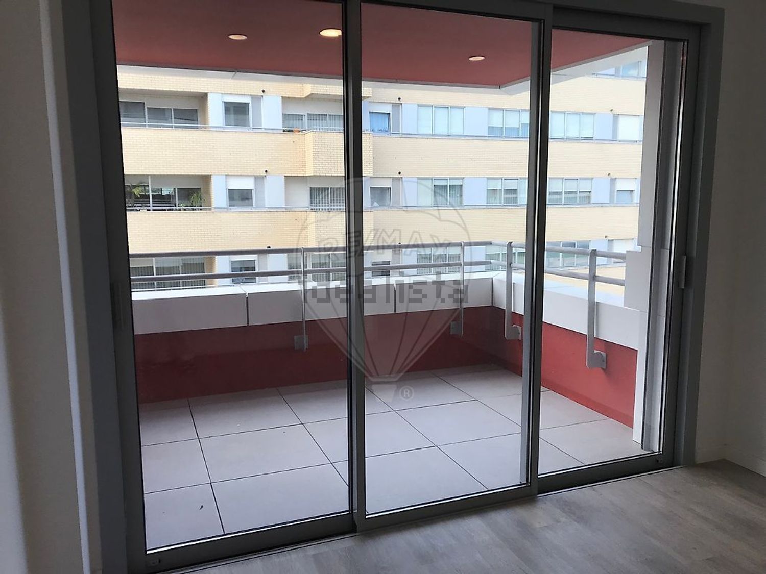 出租公寓 t2Vereda 1 à Rua dos 4 Caminhos - 阳台