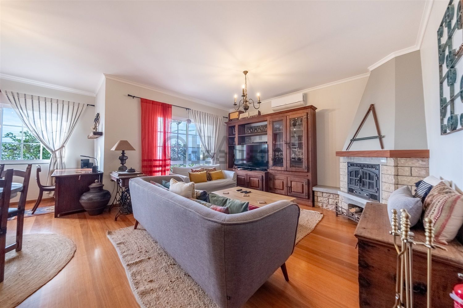 小楼房或独栋别墅出售Escadinhas dos Saltos - 客厅