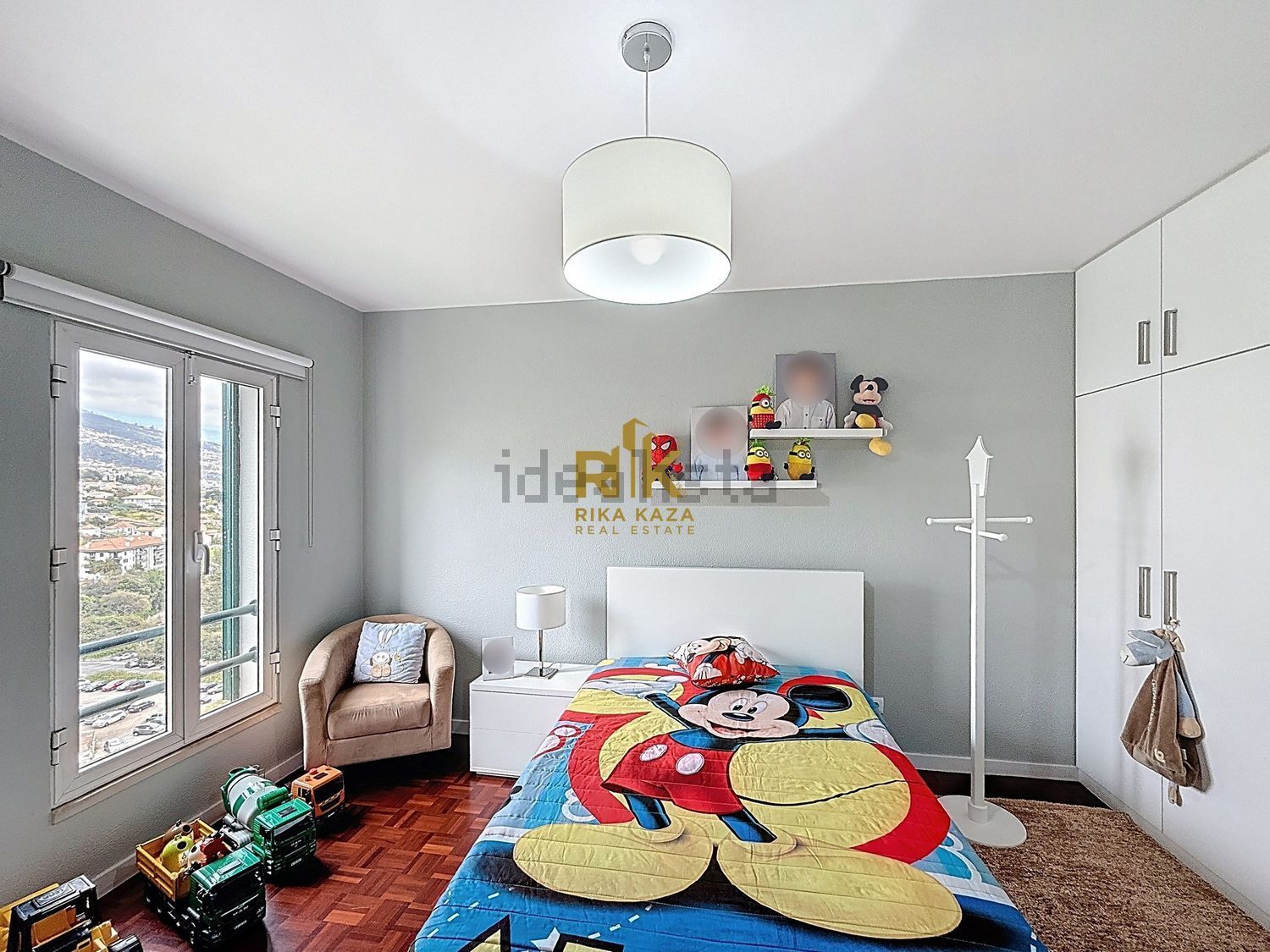 公寓 t4出售在Avenida da Madalena , Conjunto Habitacional Madalena , Bloco F2 s/n - 卧室