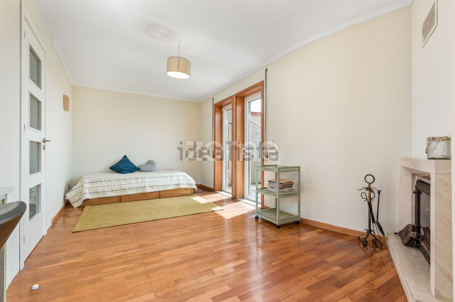 复式公寓出售在Rua Associação Recreativa de Francelos, 220 - 卧室