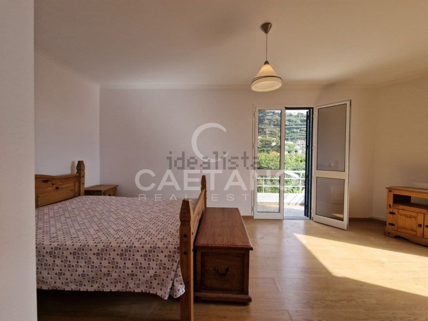 小楼房或独栋别墅出售在Estrada de Santo Antonio - 客厅