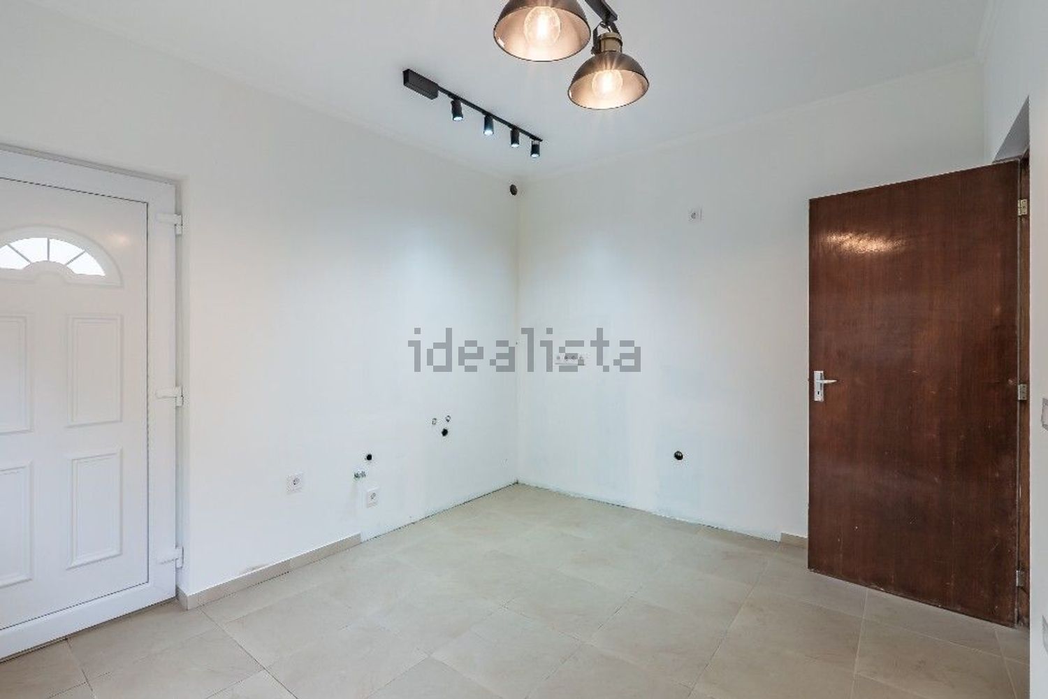 小楼房或独栋别墅出售在Caminho da Coxa, 16 - 居住