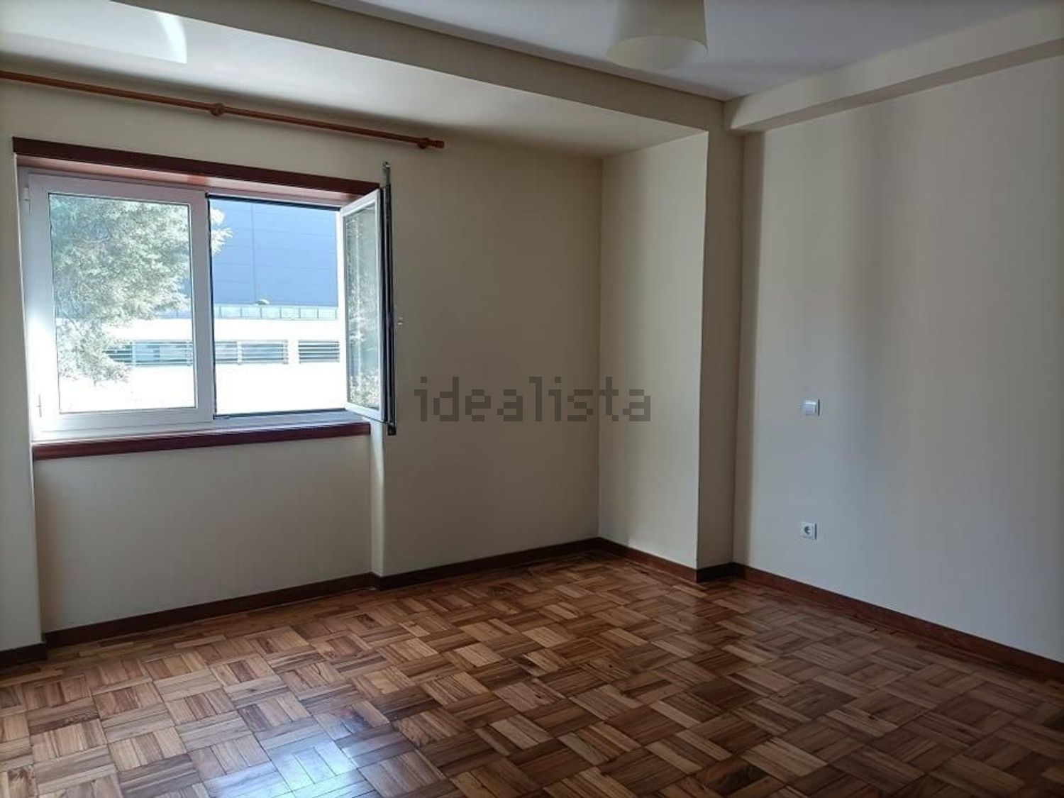 出租公寓 t3在Avenida João XXI, 674 - 居住