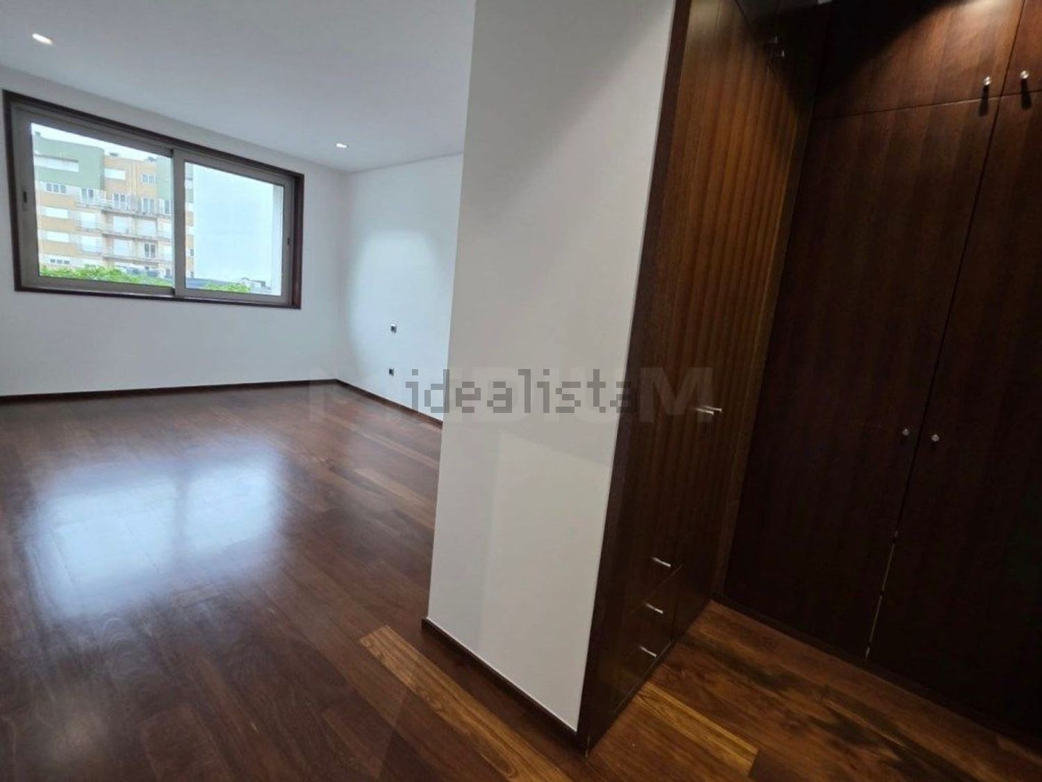出租公寓 t2在Avenida José Manuel Marques, 44 - 卧室