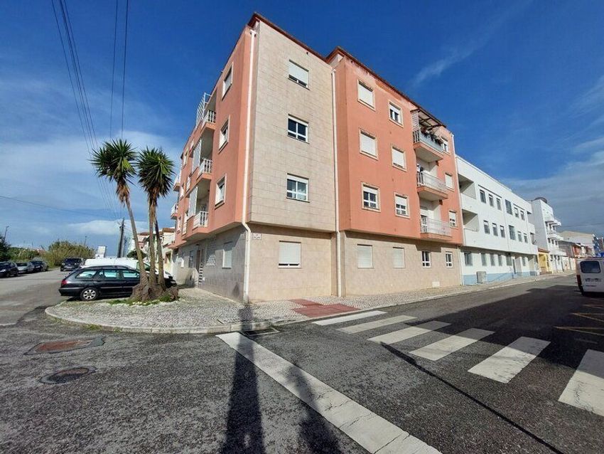 公寓 t2出售在Rua Manuel de Matos e Sousa